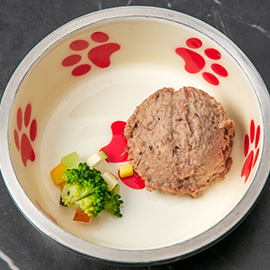 和牛そぼろのバプール- 湘南野菜を添えて -